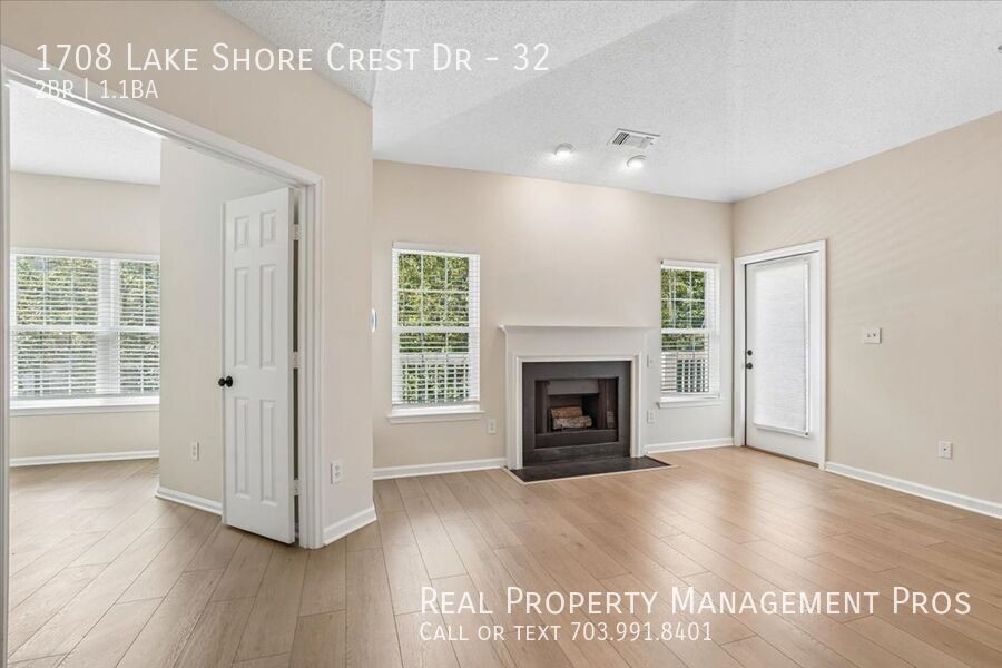 1708 Lake Shore Crest Dr #32 - Photo 4 of 50