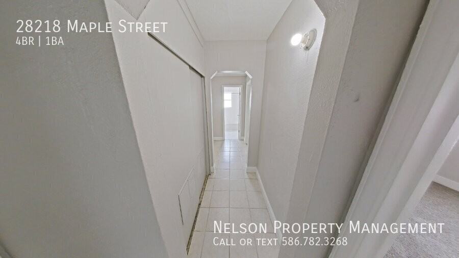 28218 Maple St - Photo 5 of 12
