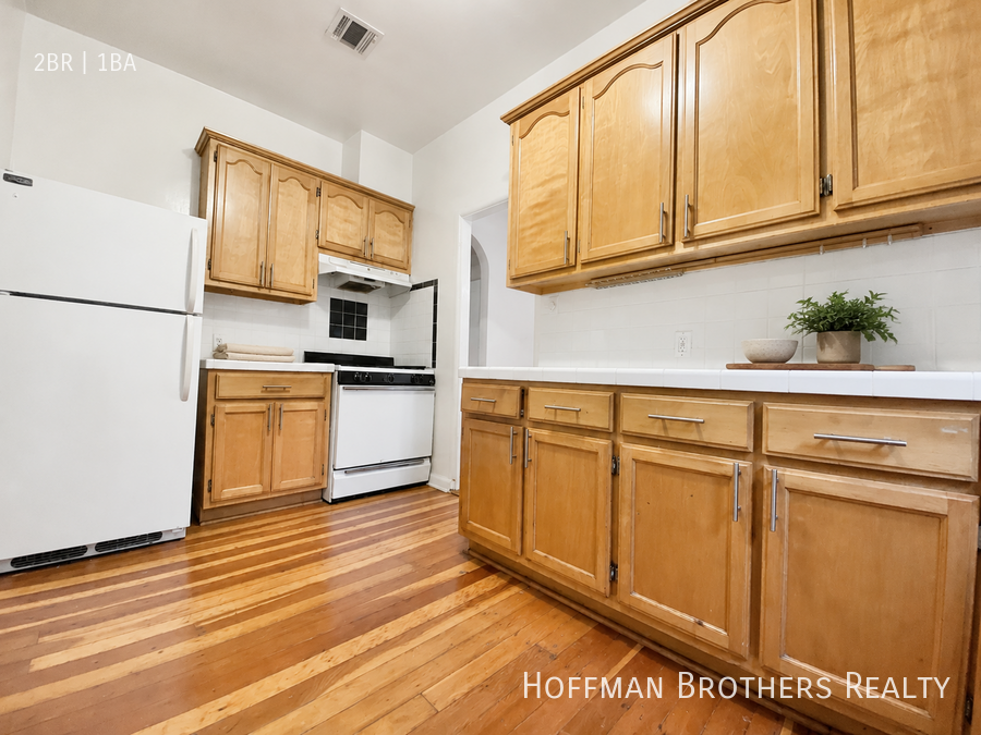 749 S Ogden Dr #2 - Photo 2 of 12