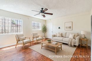 1222 3/4 W 109th Pl - Photo 1 of 1