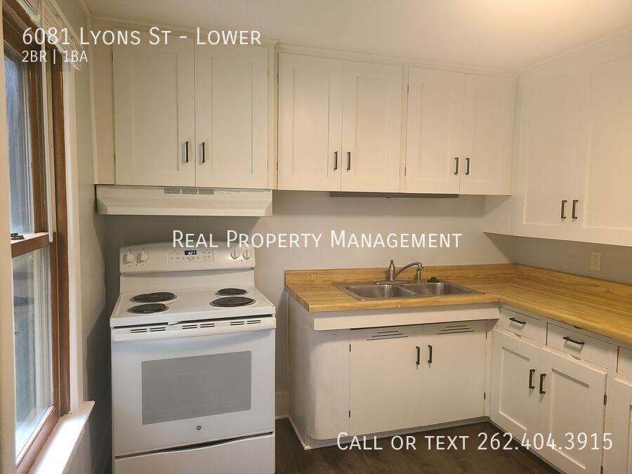 6081 Lyons St - Photo 2 of 13