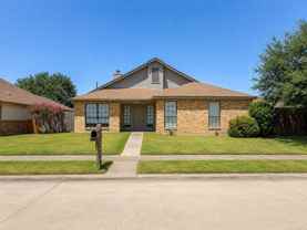 2303 Markland St - Photo 1 of 1