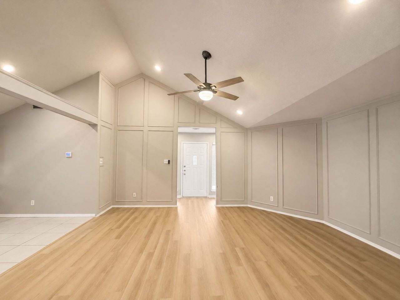 2303 Markland St - Photo 4 of 21