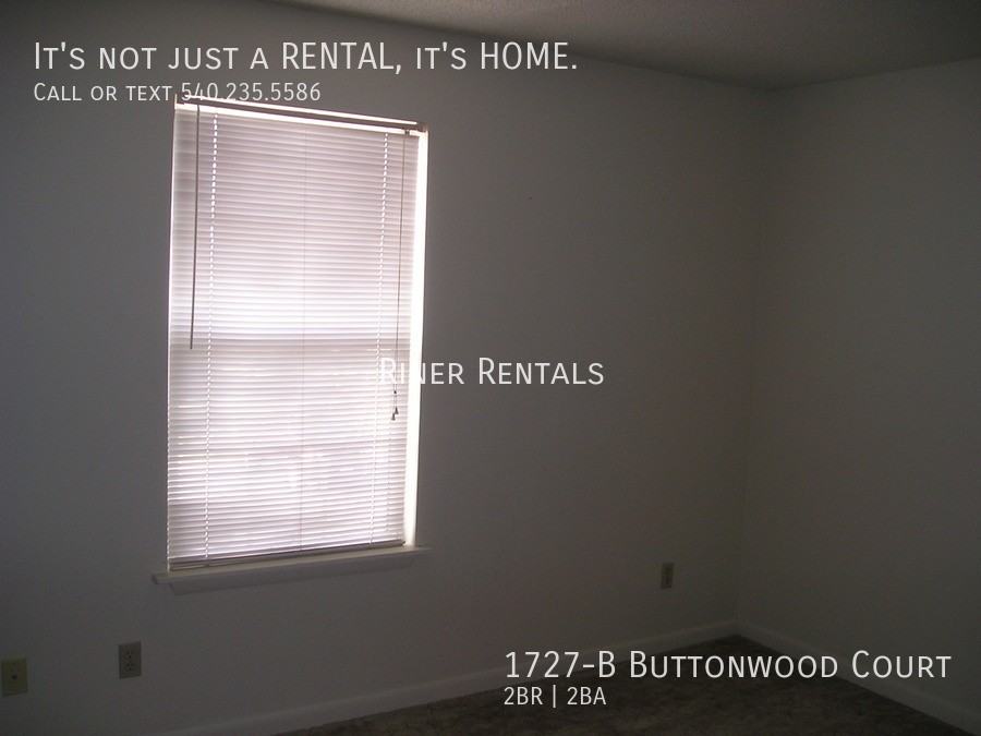 1727 Buttonwood Ct Apt B - Photo 5 of 6
