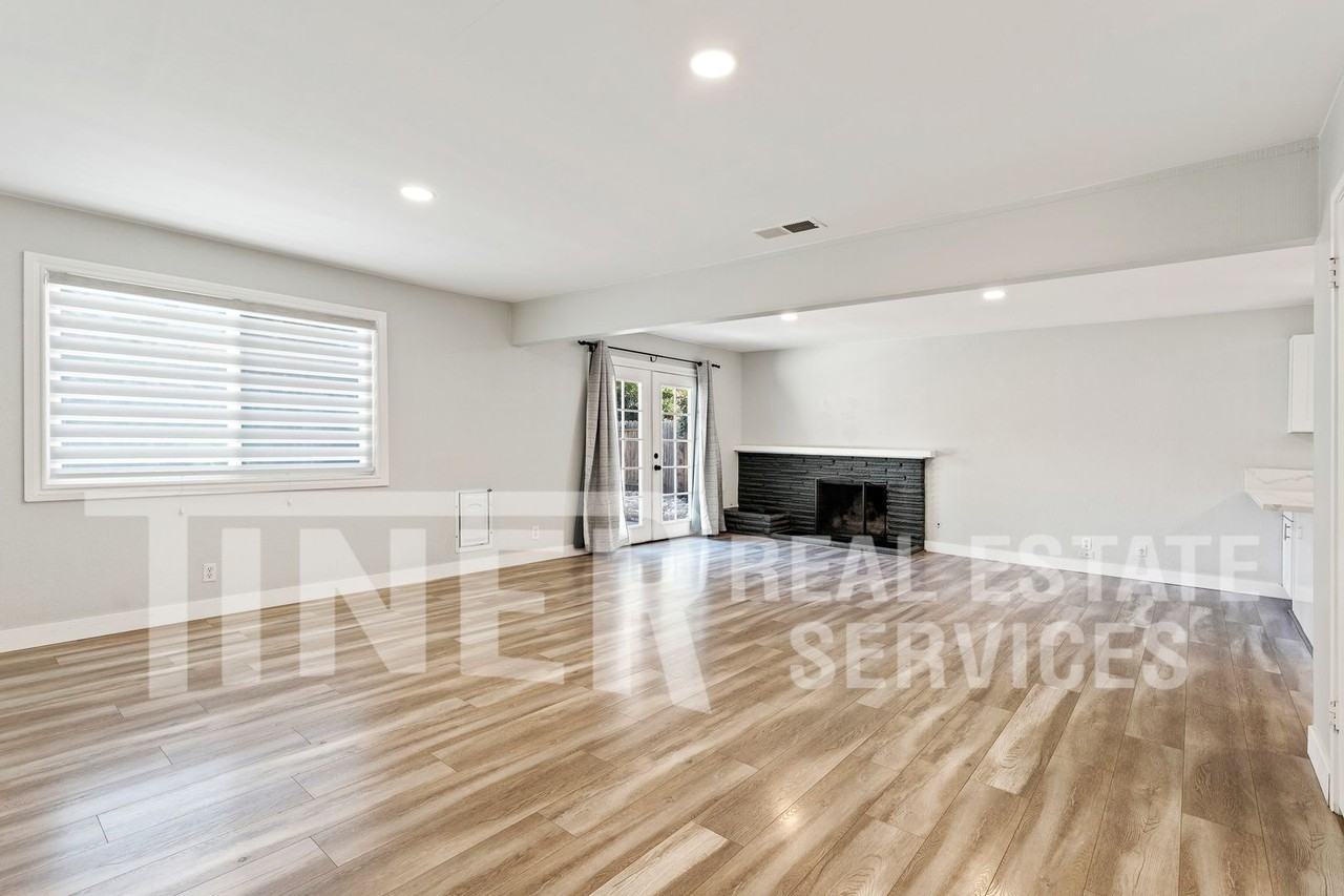 2771 Wissemann Dr - Photo 2 of 23