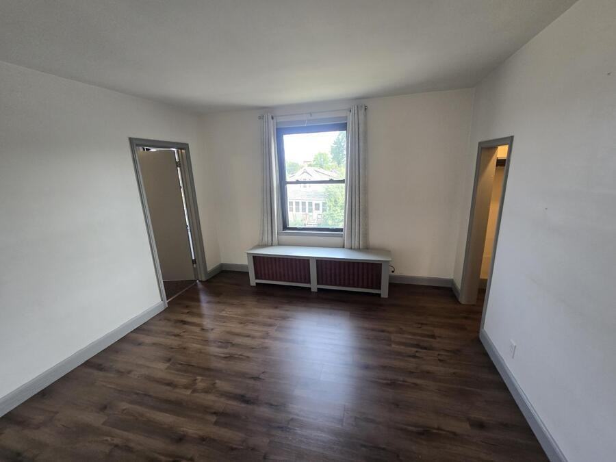 604 7th St S #2 - Photo 5 of 14