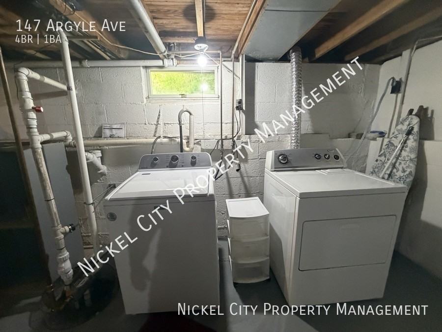 147 Argyle Ave - Photo 2 of 15