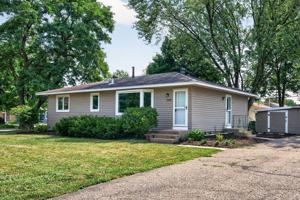 featured image of 2036 Coral Ln