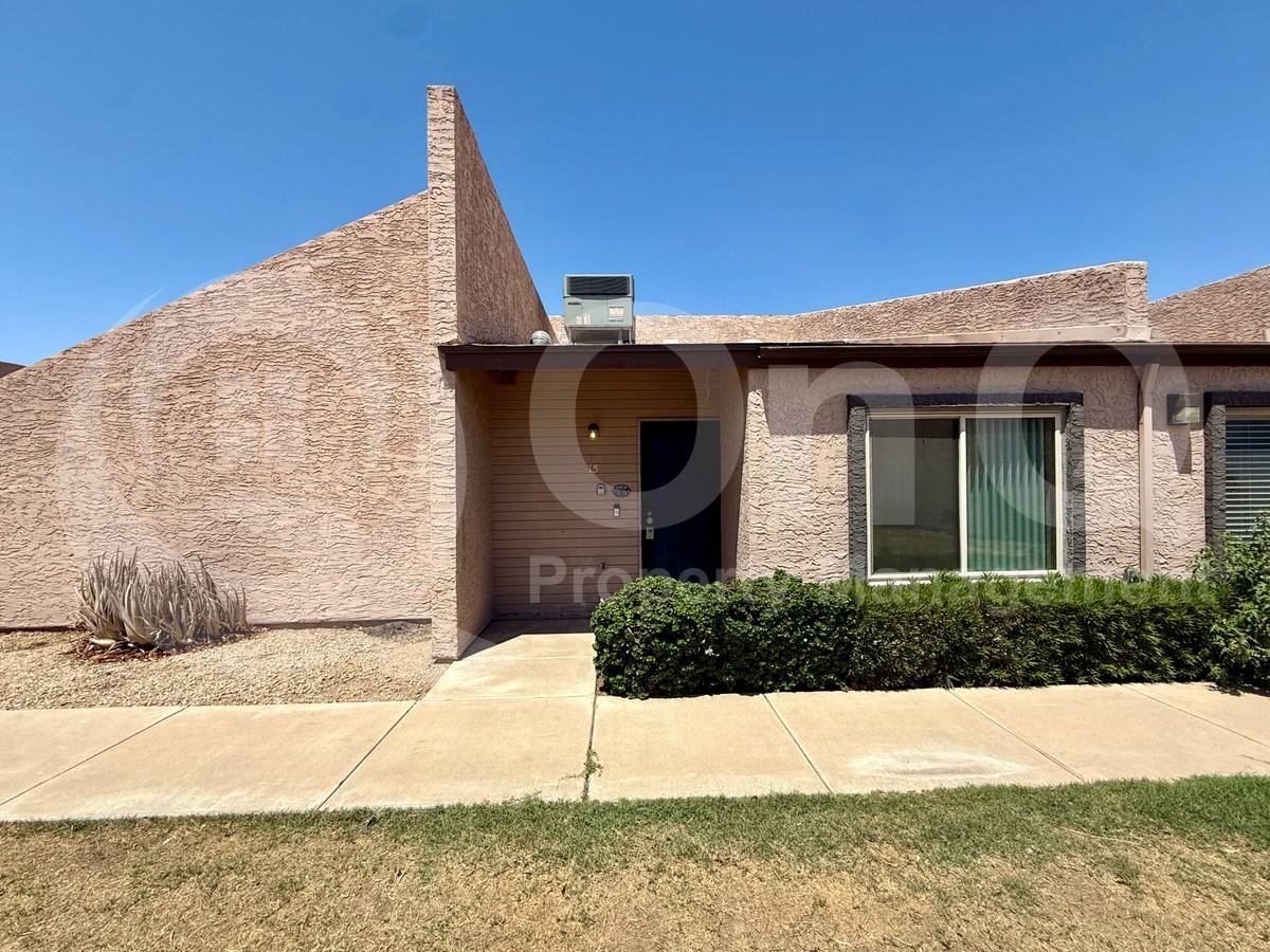 629 N Mesa Dr #15 - Photo 2 of 17