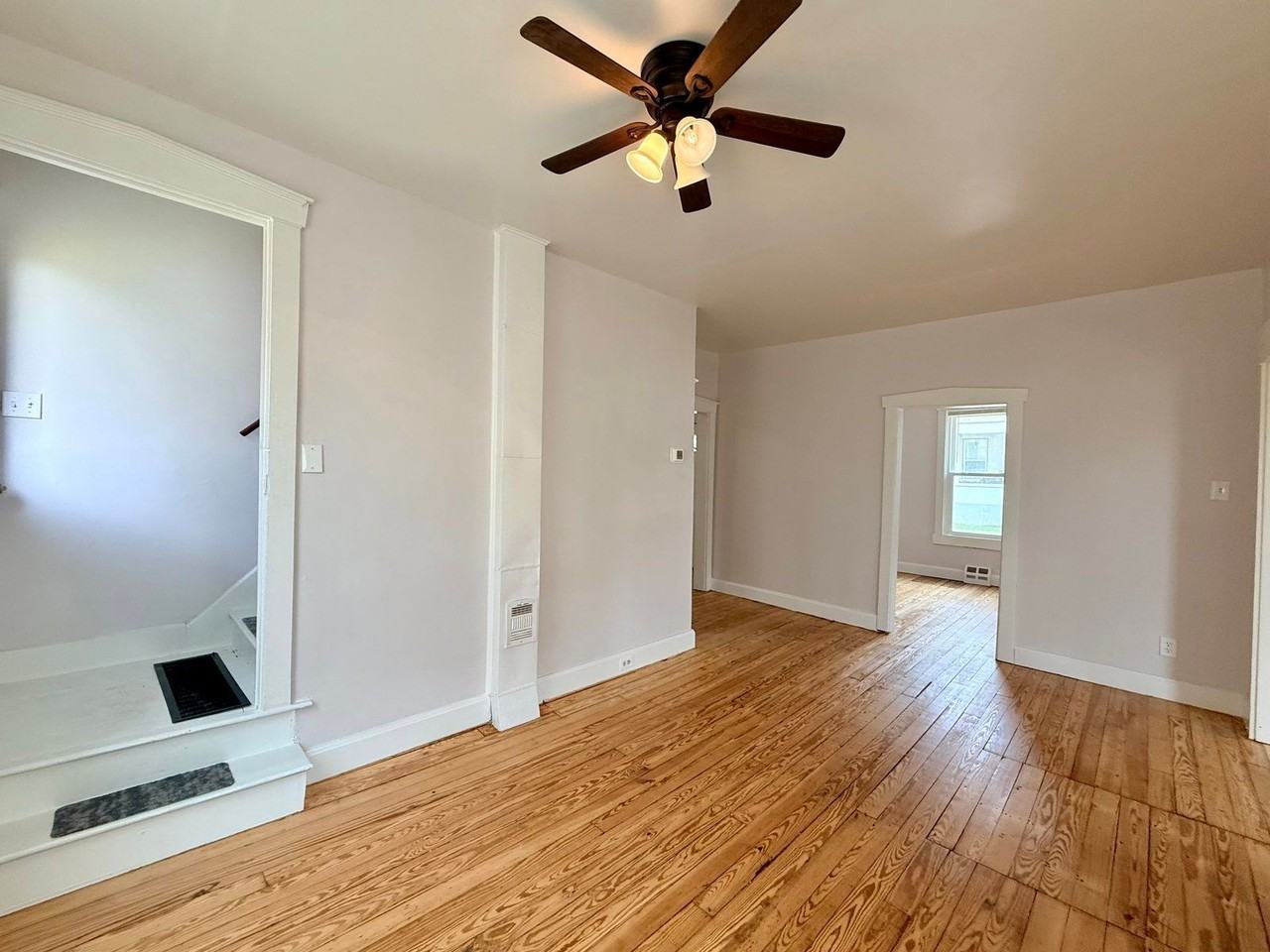 37 N Kinzer Rd - Photo 6 of 22