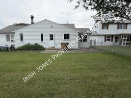 featured image of 3 Idlebrook Dr