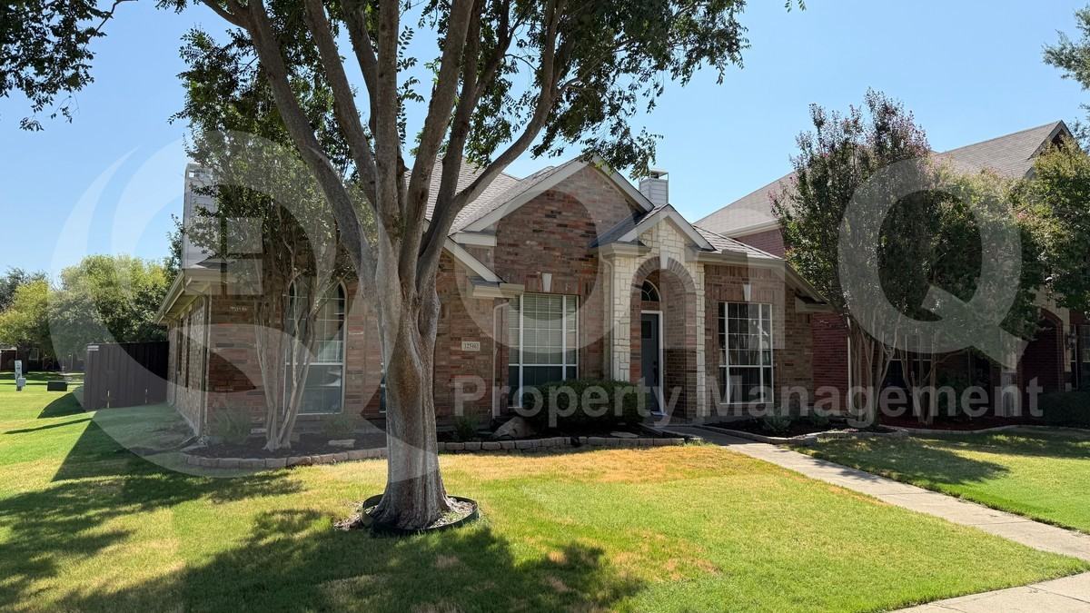 12346 Red Hawk Dr - Photo 3 of 6