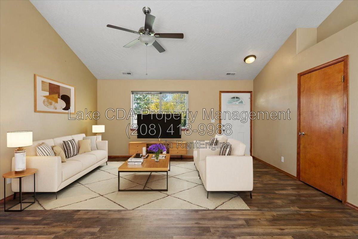 8920 N Torrey Ln - Photo 2 of 38