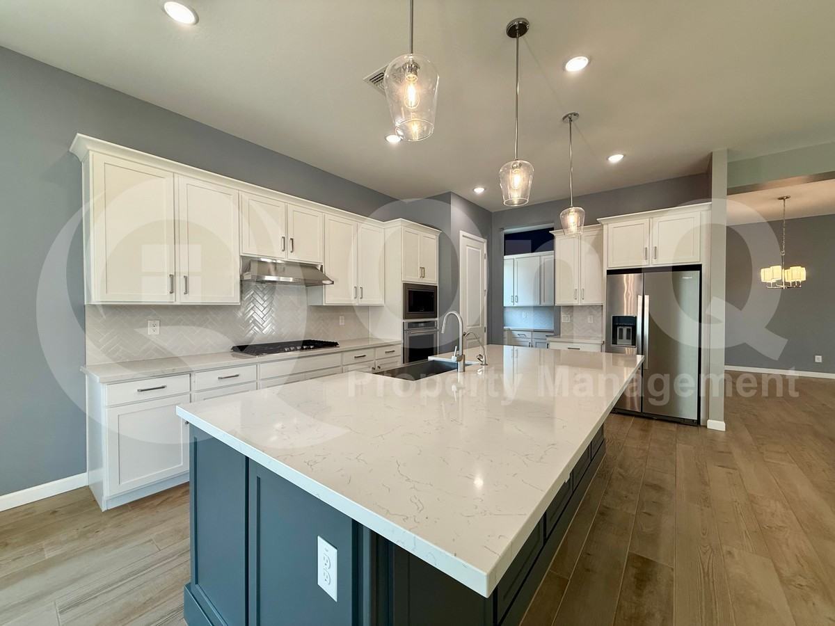 22839 E Nightingale Rd - Photo 4 of 31