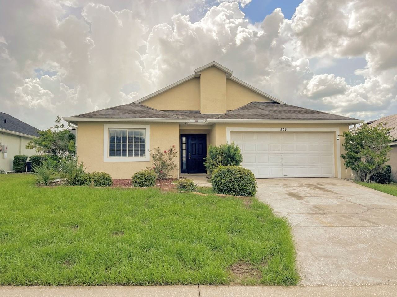 509 Hillcrest Dr