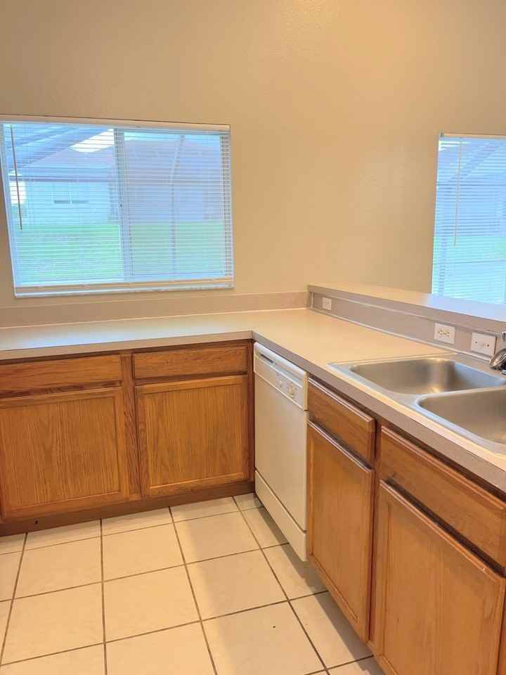 509 Hillcrest Dr - Photo 7 of 25