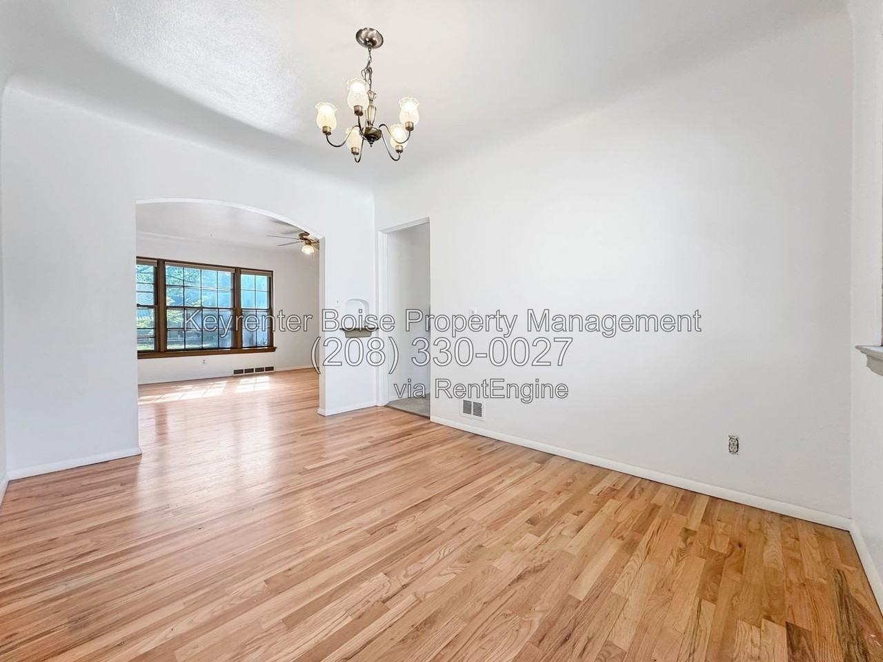 1203 N 8th St - Photo 4 of 16