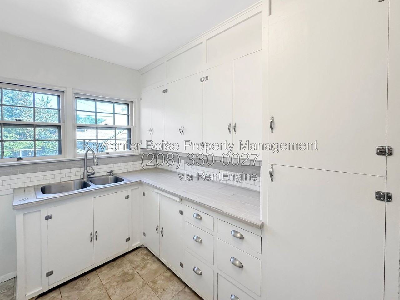 1203 N 8th St - Photo 6 of 16
