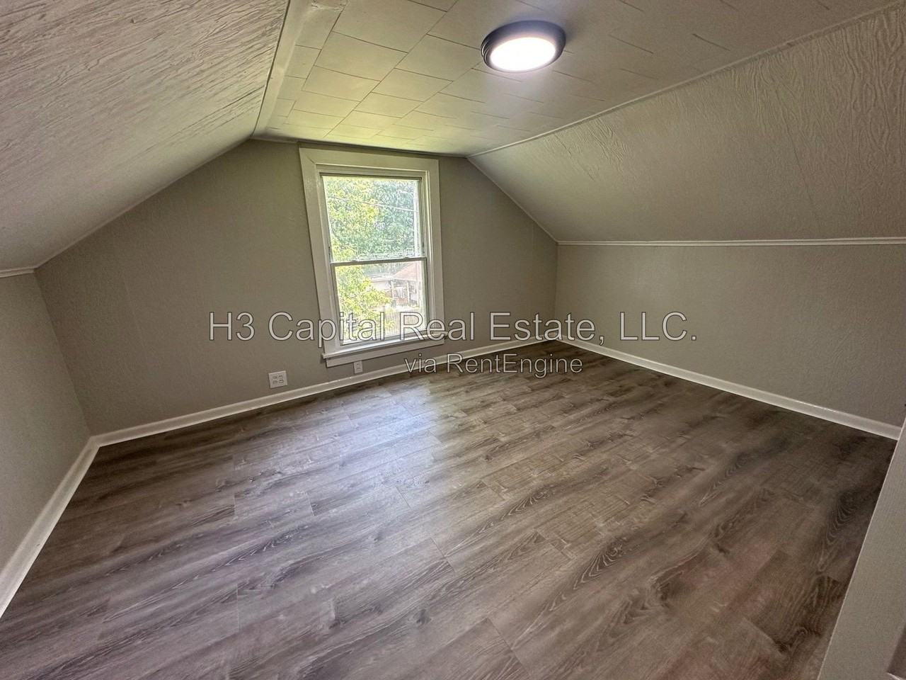 7253 Town Hall Rd - Photo 6 of 10