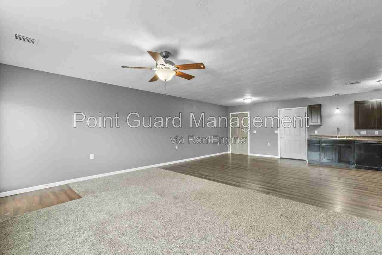 1800 E Northstar Pl #1800-1 - Photo 6 of 34
