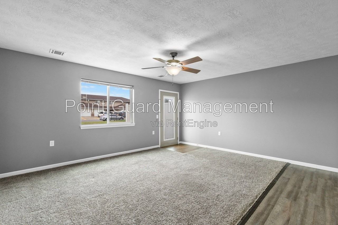 1800 E Northstar Pl #1800-1 - Photo 7 of 34