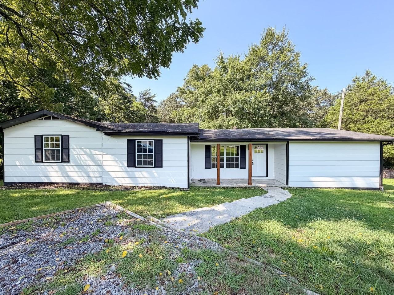 125 Anderson Rd - Photo 4 of 26