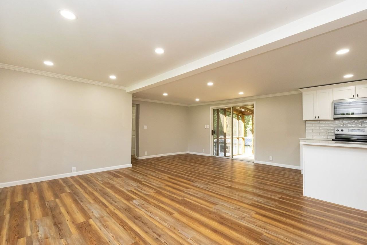 125 Anderson Rd - Photo 5 of 26