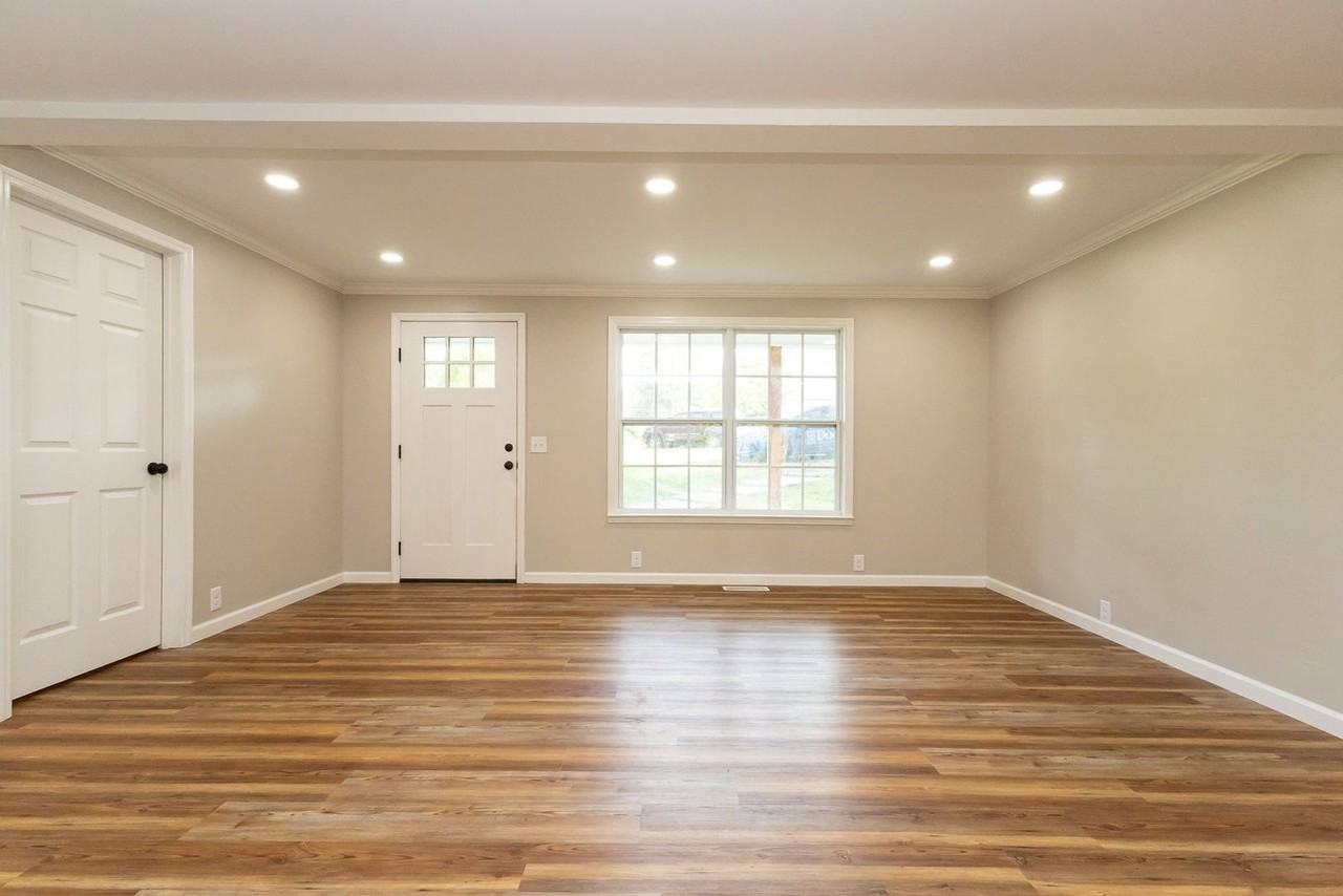 125 Anderson Rd - Photo 6 of 26
