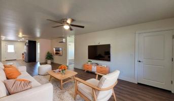 featured image of 2468 Kerr St