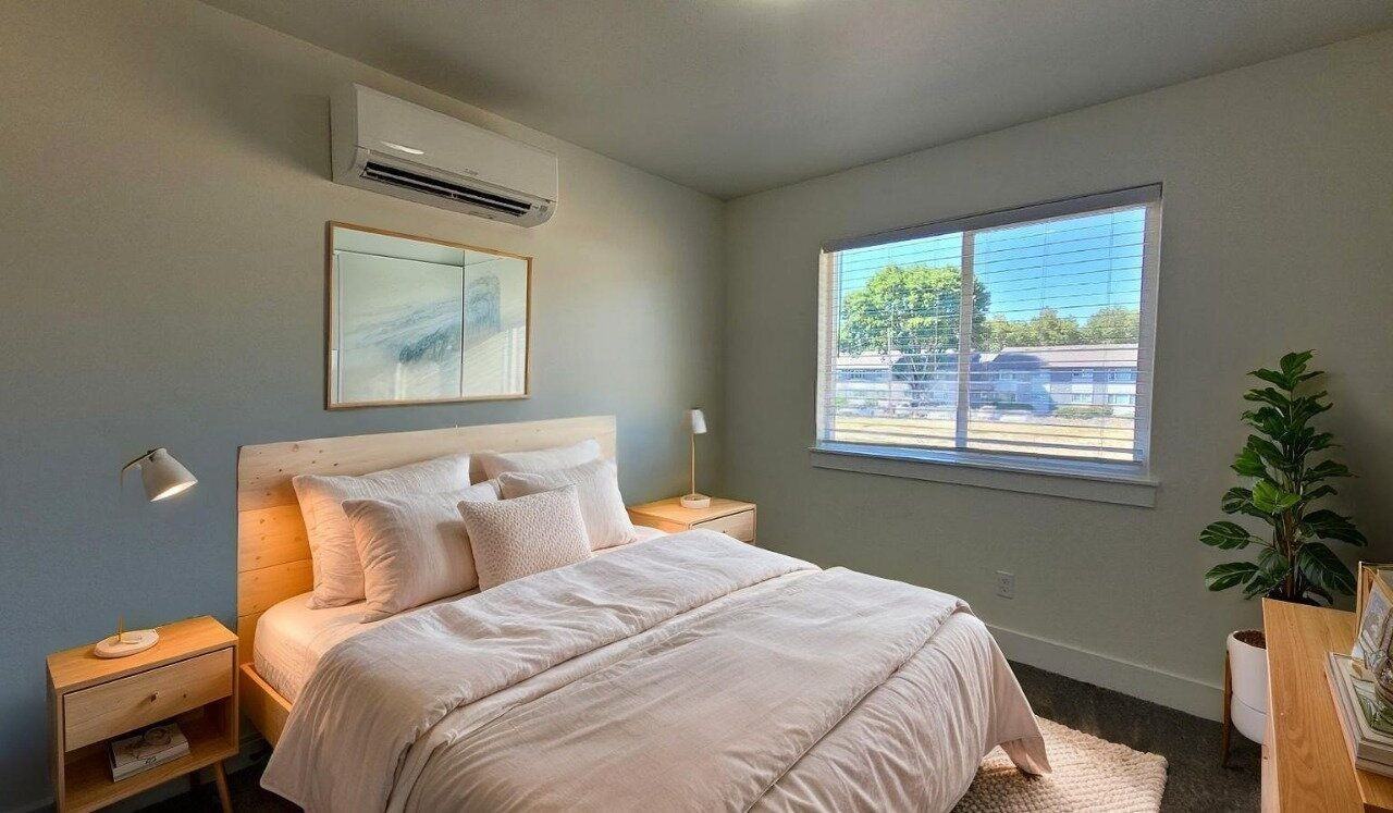 2468 Kerr St - Photo 4 of 14