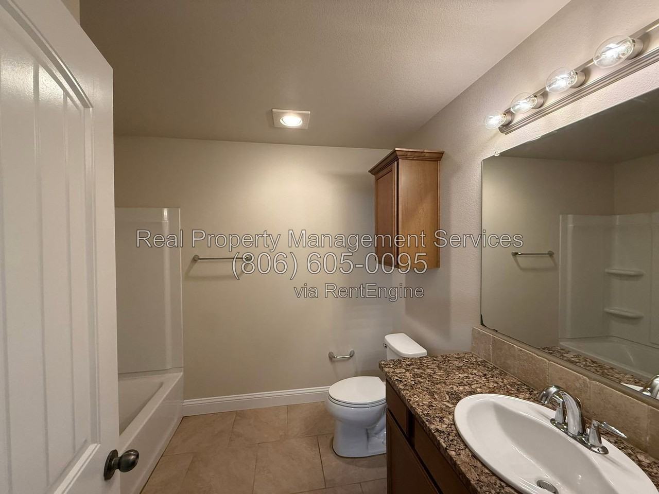 7064 96th St - Photo 6 of 11