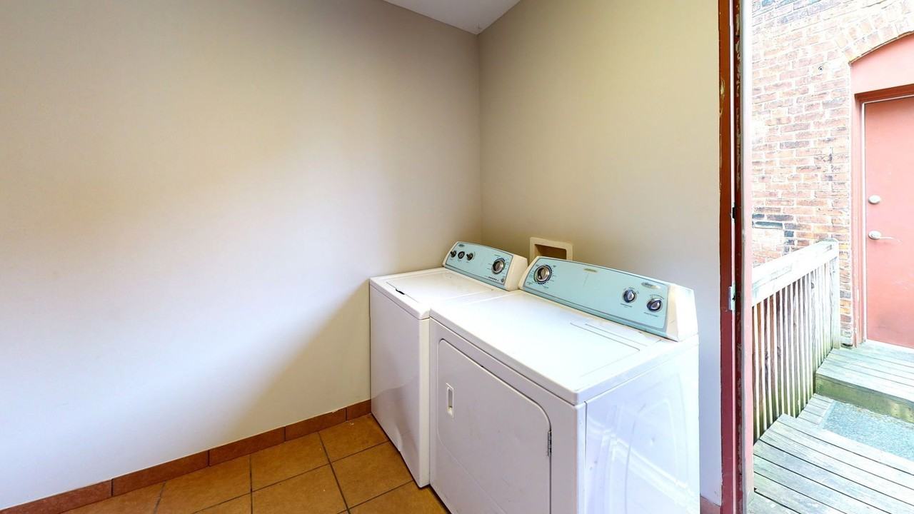 22 Chittenden Ave - Photo 4 of 11