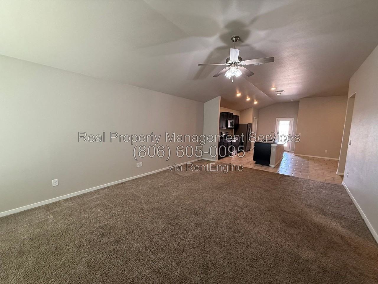 2709 Wausau Ave - Photo 2 of 13