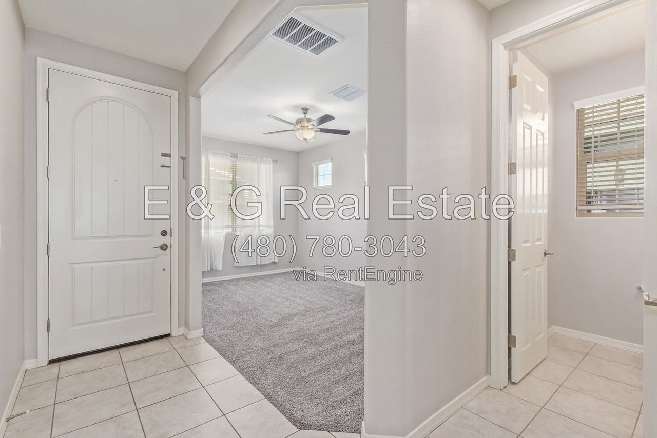 20419 E Rosa Rd - Photo 4 of 35