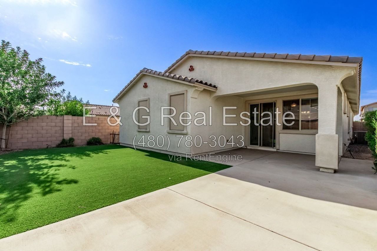 20419 E Rosa Rd - Photo 3 of 43