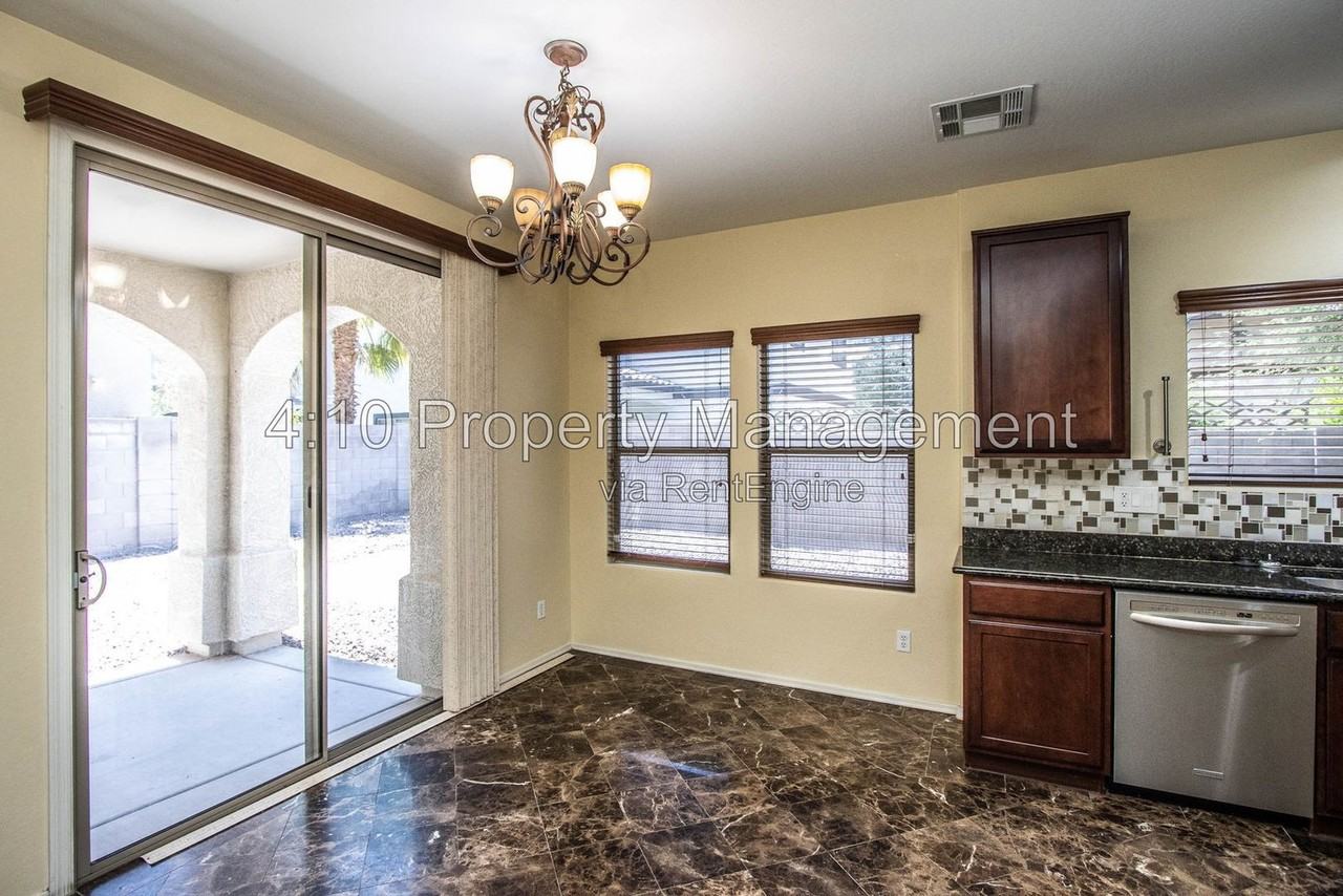 1161 E Boston St - Photo 3 of 33