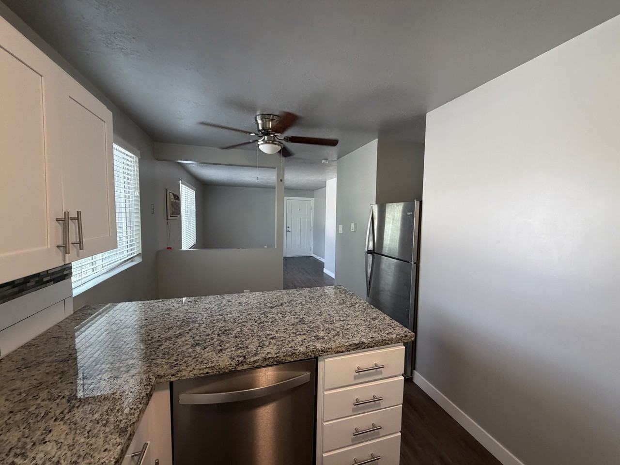 1134 E 500 S #4 - Photo 4 of 12