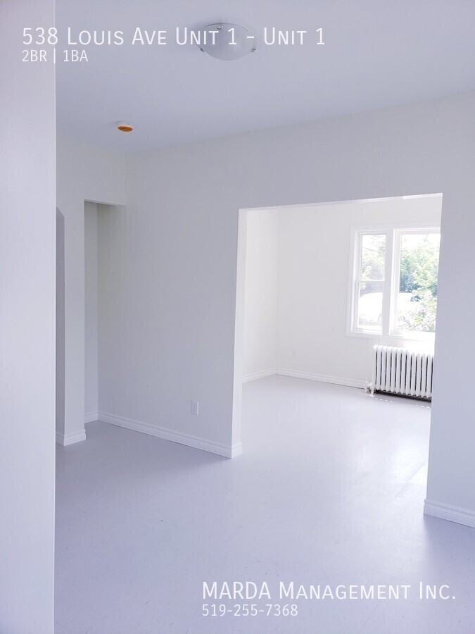 538 Louis Ave Unit 1 #1 - Photo 3 of 25