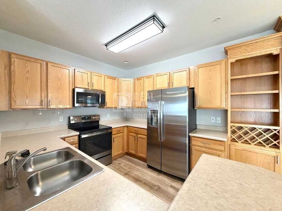 9369 Amison Cir #203 - Photo 6 of 14