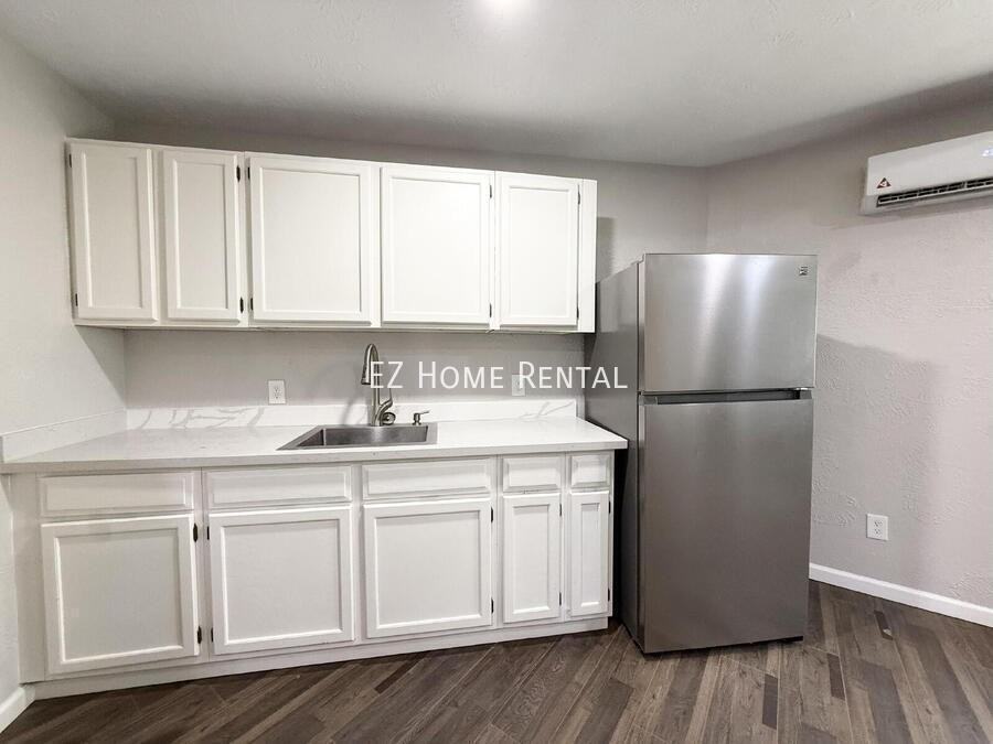 7515 Bayway Dr #3 - Photo 5 of 20