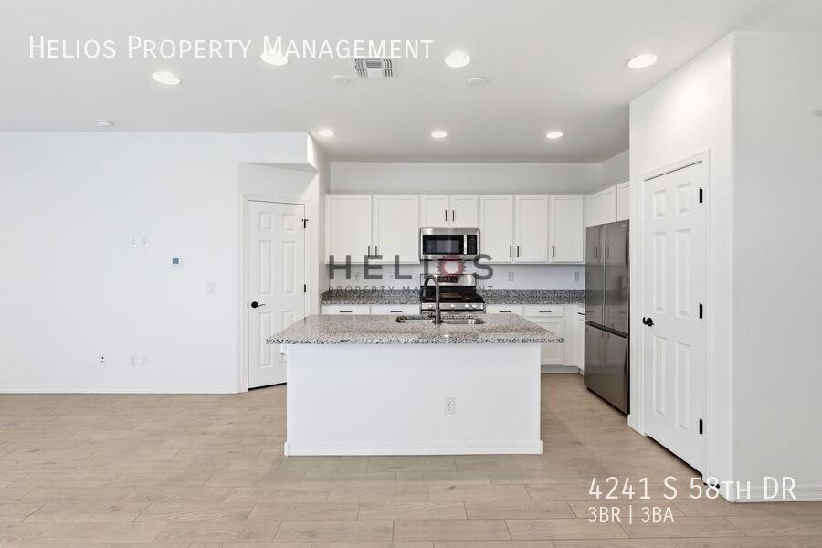 4241 S 58th Dr - Photo 7 of 30