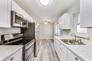 featured image of 1191 Alameda De Las Pulgas #27