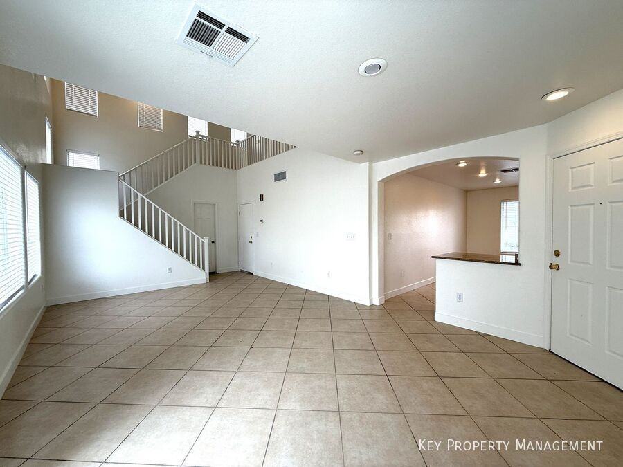5693 Bonds Flat St - Photo 4 of 16