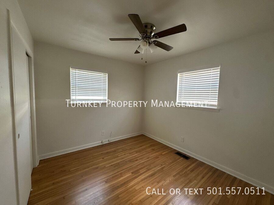 6404 Tracy Ave - Photo 7 of 9