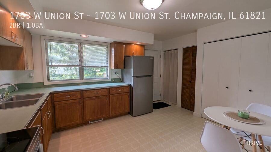 1703 W Union St - Photo 5 of 33
