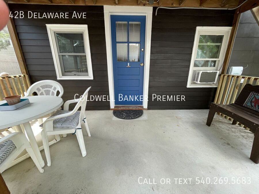 42B Delaware Ave - Photo 2 of 12
