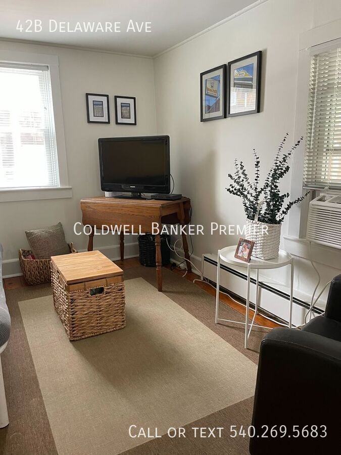 42B Delaware Ave - Photo 5 of 12