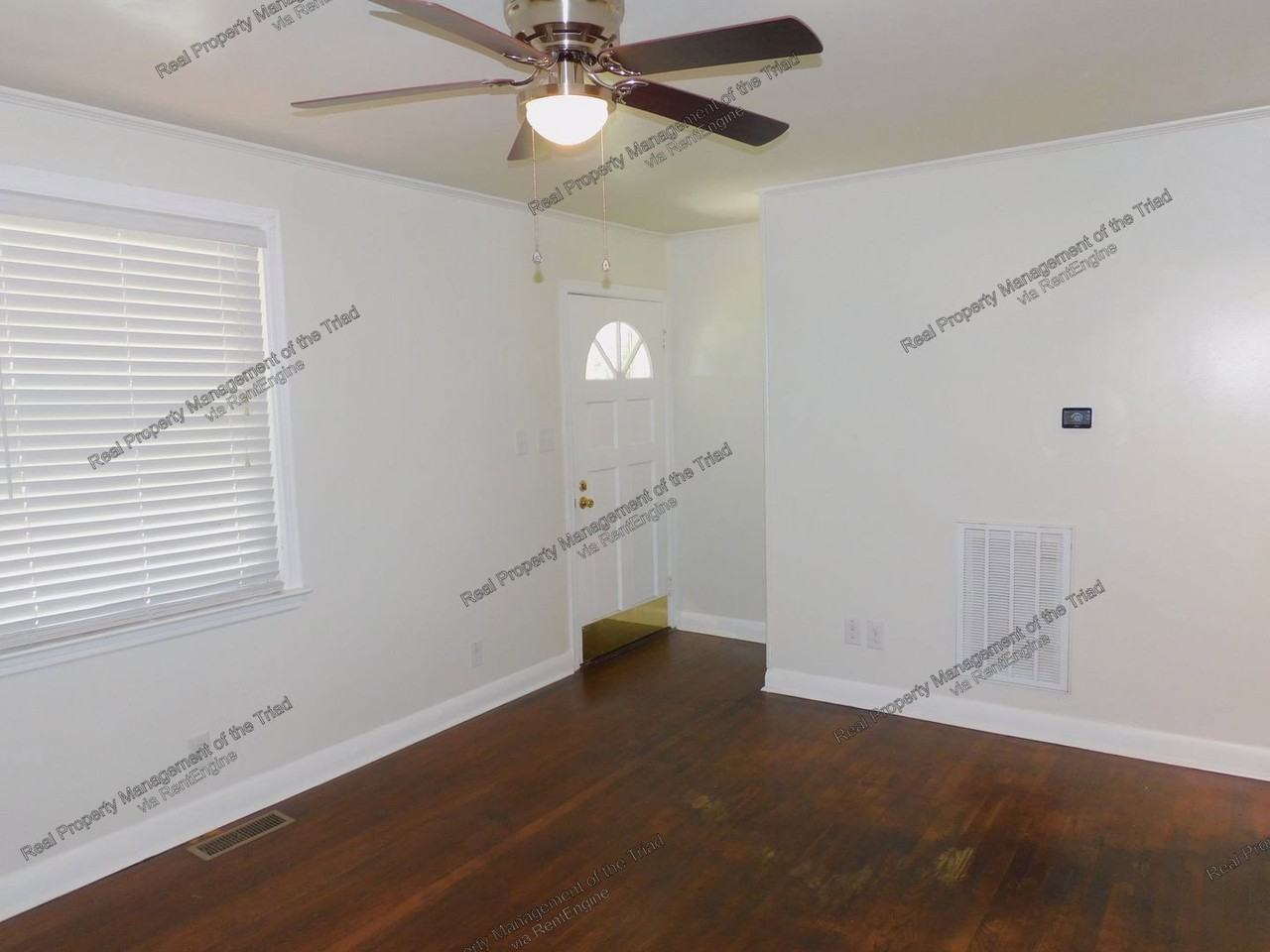 2807 Konnoak Dr - Photo 2 of 21