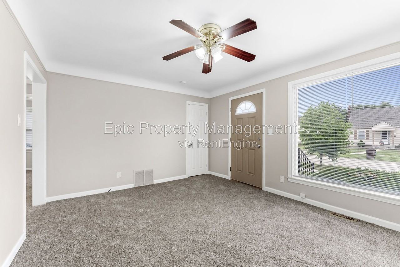 12985 Walnut St - Photo 6 of 12