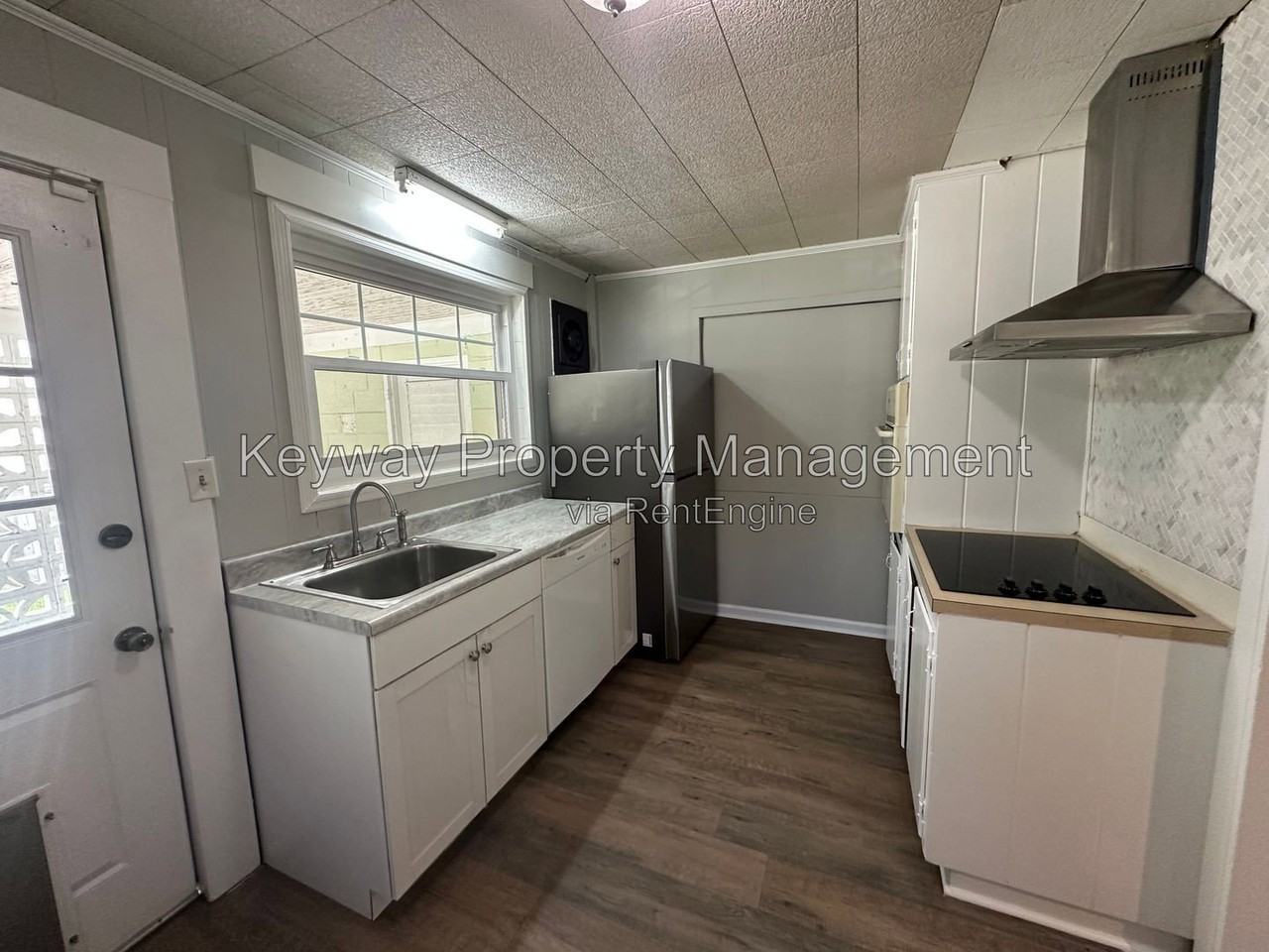 528 Grant Ave - Photo 5 of 8